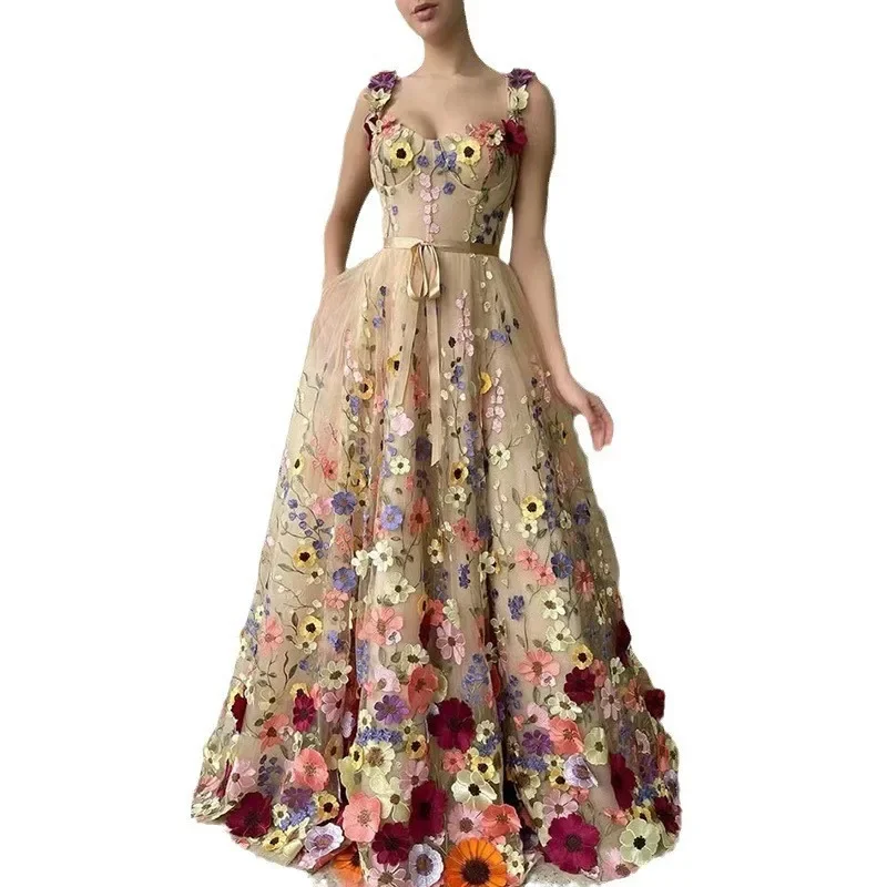 Embroidery Zara - Women's Three-dimensional Flowers, Fashionable Embroidery, Flower