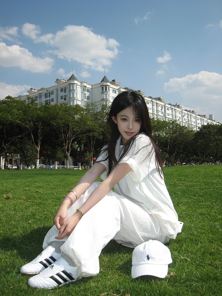 American High Street Style Sho - đánh giá và giá Embroidery Font Free