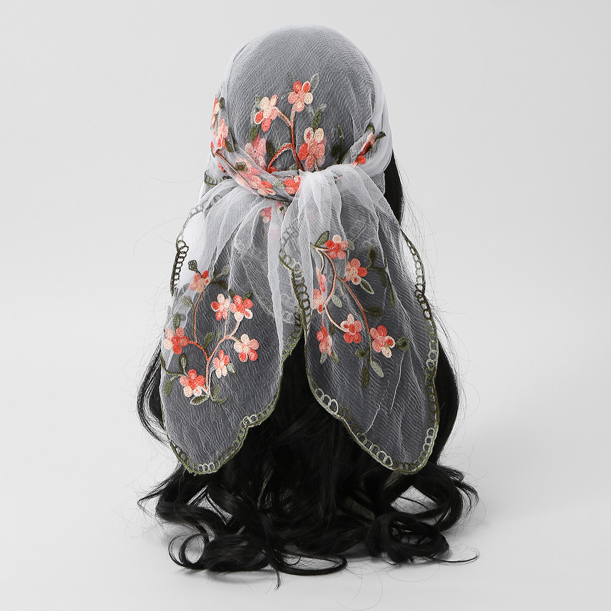 Square Scarf Plum Blossom Embr - đánh giá và giá Embroidery Zara