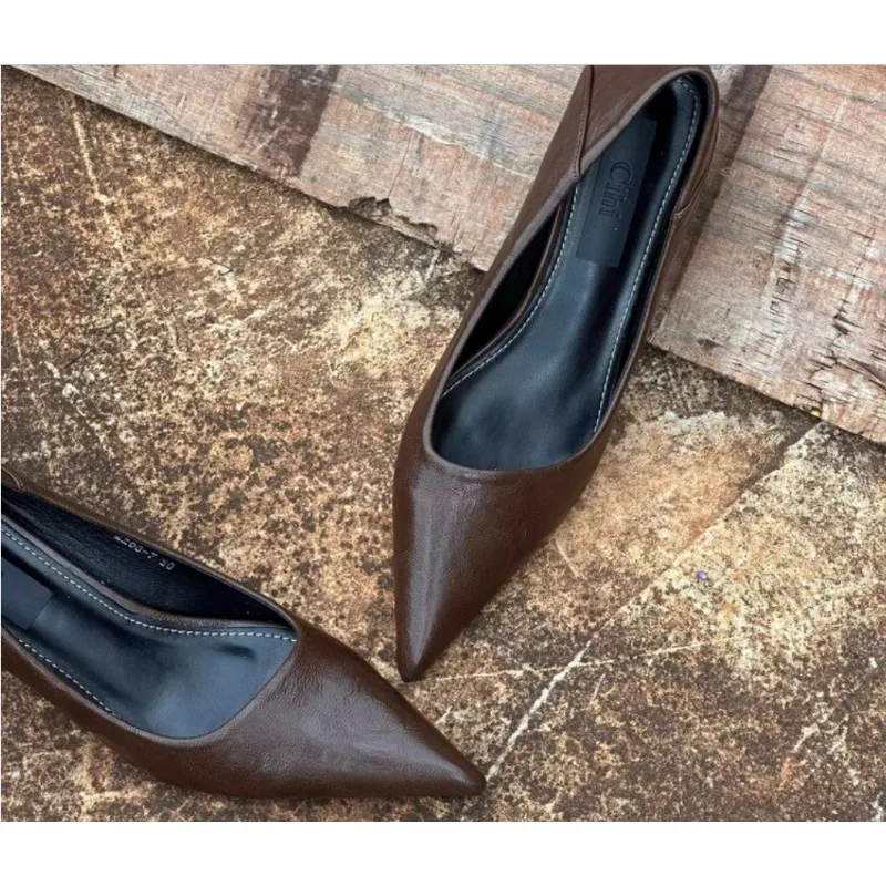 2024 Women Sexy High Heels Bur - đánh giá và giá Embroidery Flat Shoes