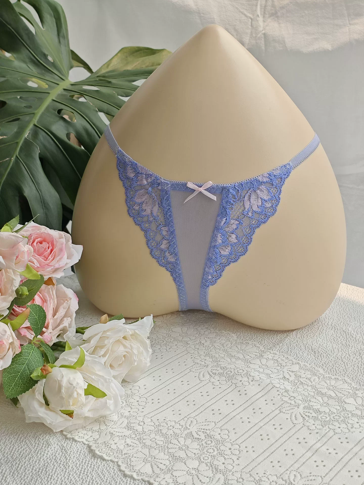Black Lace Man's T-brief Embro - đánh giá và giá Embroidery Gift