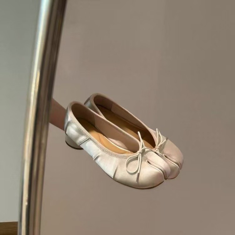 Sweet Bow Women's Spring 2026  - đánh giá và giá Embroidery Flat Shoes